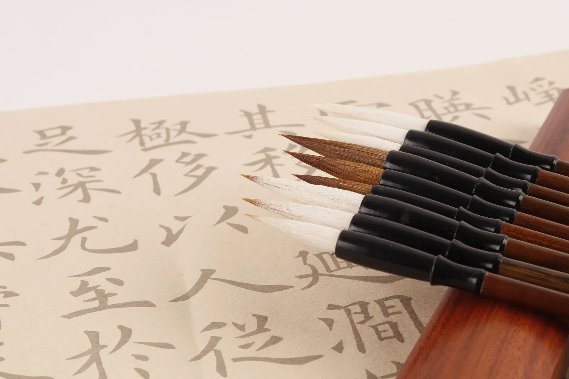 山西中小企业ERP系统选型指南：从进销存到财务模块的实用方案